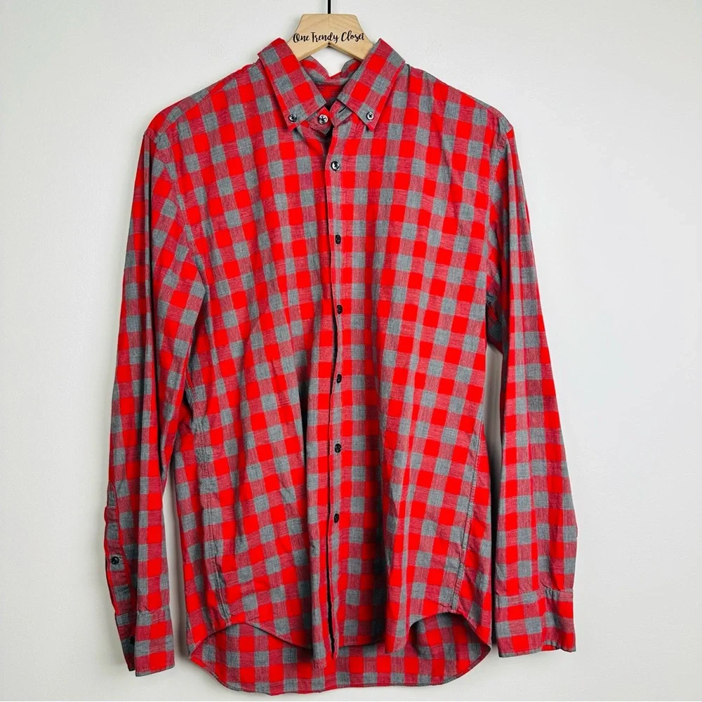 J. Crew Red and Gray Casual Button Down Shirt with Classic Fit Size Medium